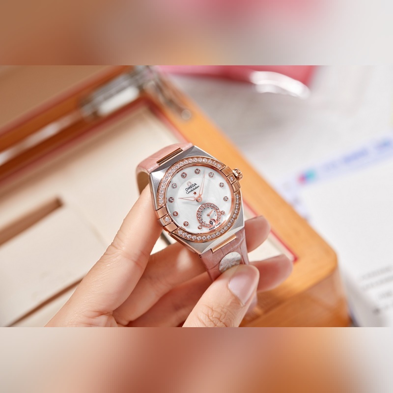 Omega Constellation Women's Replica Watch Fifth Generation-2
