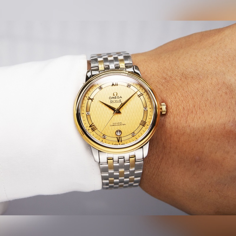 Omega De Ville Hour Vision Couple Replica Watch Authentic Sunburst Dial Arc Surface Quality-3