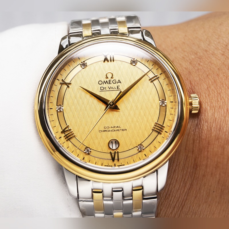 Omega De Ville Hour Vision Couple Replica Watch Authentic Sunburst Dial Arc Surface Quality-4