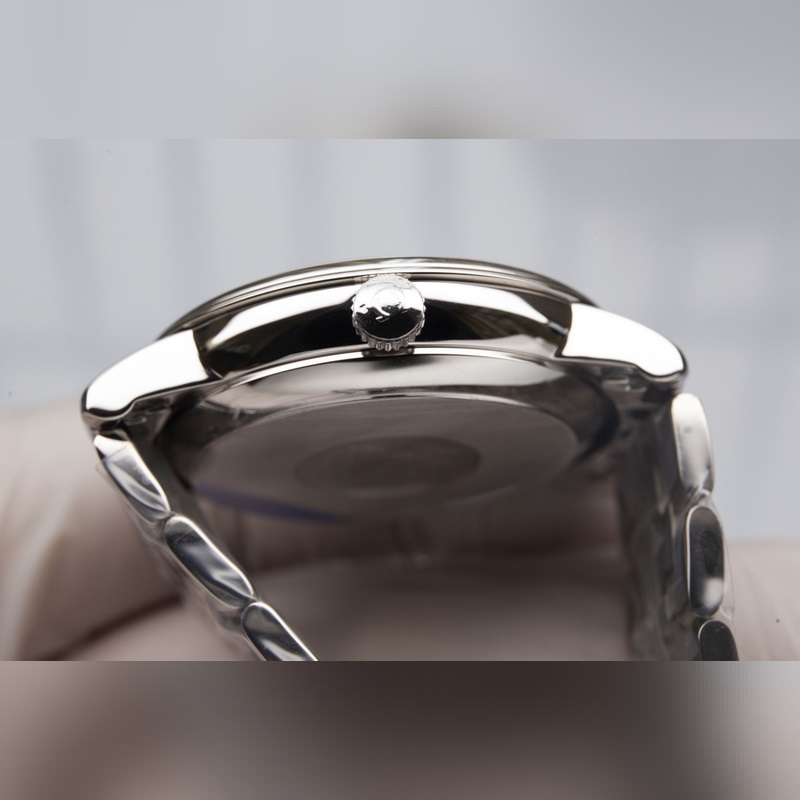 Omega-Constellation Couple's Replica Watch Genuine with Sunburst Dial and Curved Sapphire Glass-6