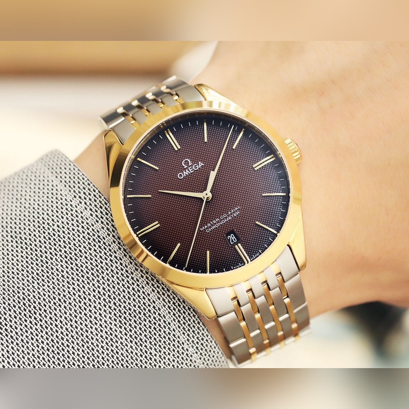 Omega De Ville Co-Axial Original 3D Textured Dial Synchronised Hands-5