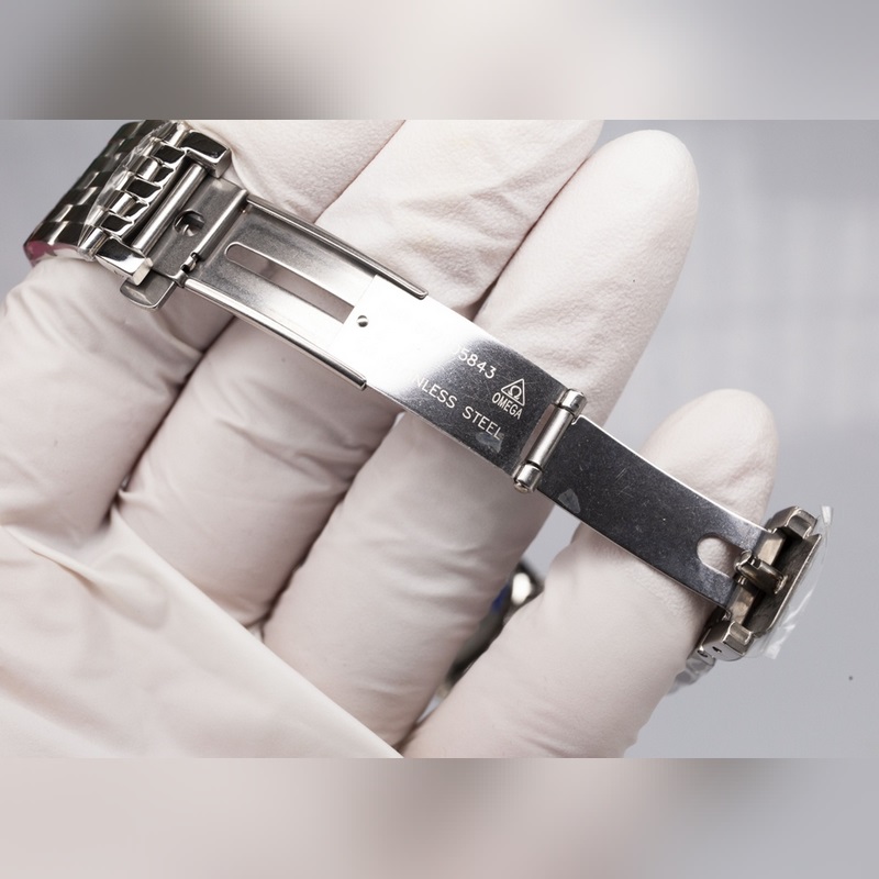 Omega De Ville Couple Replica Watch Authentic Sunburst Dial Curved Sapphire Glass-7