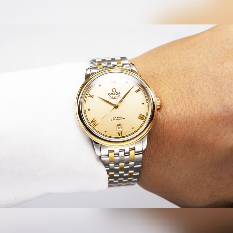 Omega De Ville Couple Replica Watch Authentic Sunburst Dial High-Quality Sapphire Crystal-2