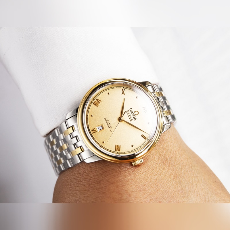 Omega De Ville Couple Replica Watch Authentic Sunburst Dial High-Quality Sapphire Crystal-4