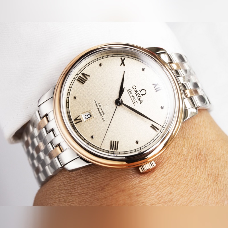 Omega De Ville Couple Replica Watch Authentic Sunburst Dial Quality Arc Sapphire Glass-5