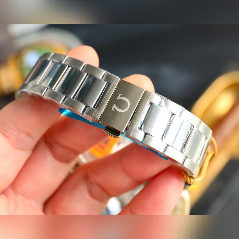 OMEGA Seamaster 150 V12 8500 Co-Axial Movement Best Seller-5