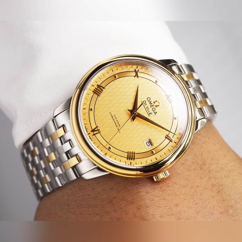 Omega De Ville Couple Replica Watch Authentic Sunburst Dial Sapphire Crystal-4