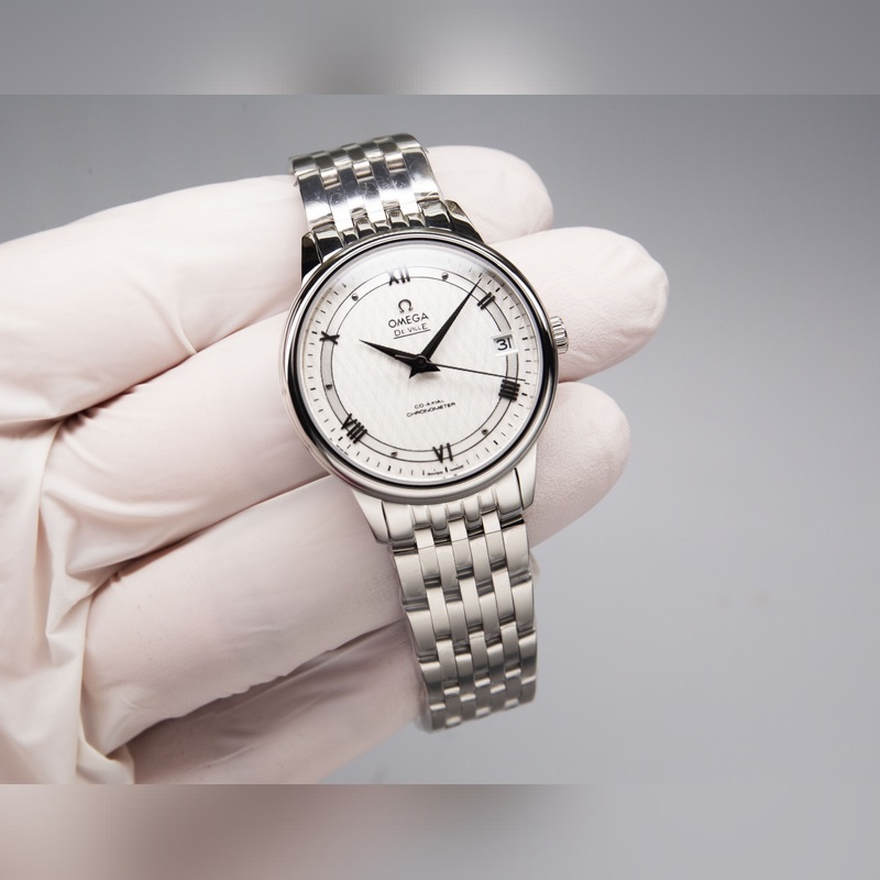 Omega De Ville Collection Couple's Replica Watch Sunburst Dial Curved Sapphire Glass Authentic Quality-5