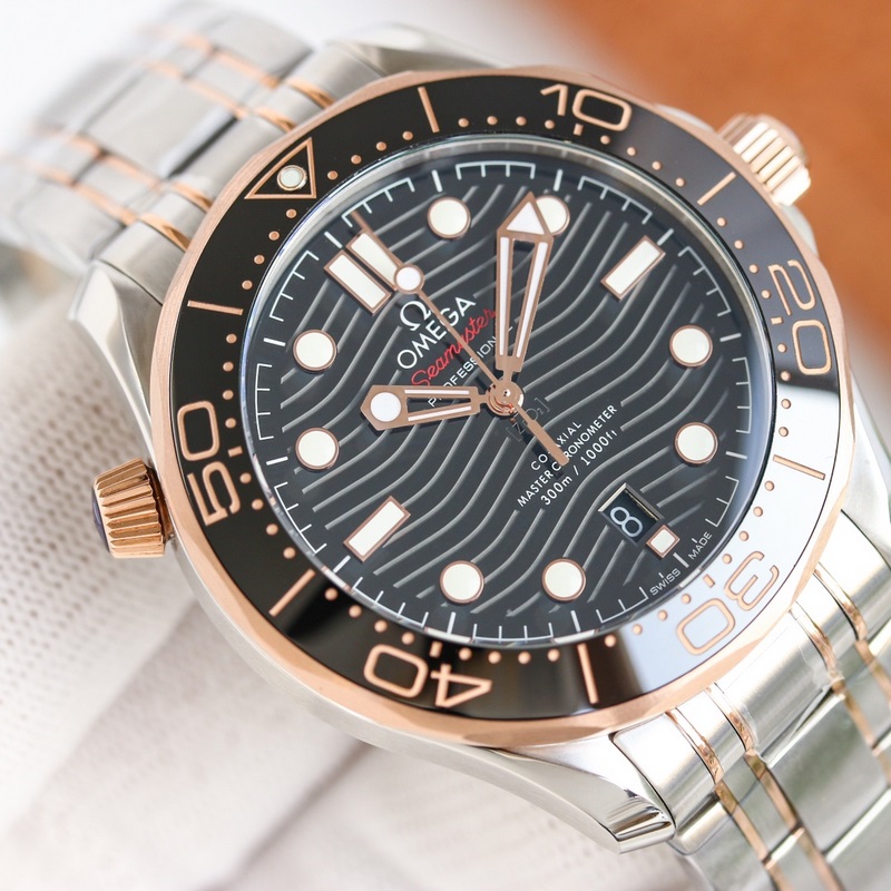 Omega Seamaster Aqua Terra 8800 42mm Laser-Engraved Wave Dial-2