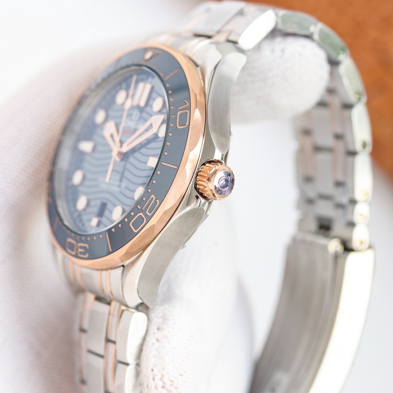 Omega Seamaster Aqua Terra 8800 42mm Laser-Engraved Wave Dial-6