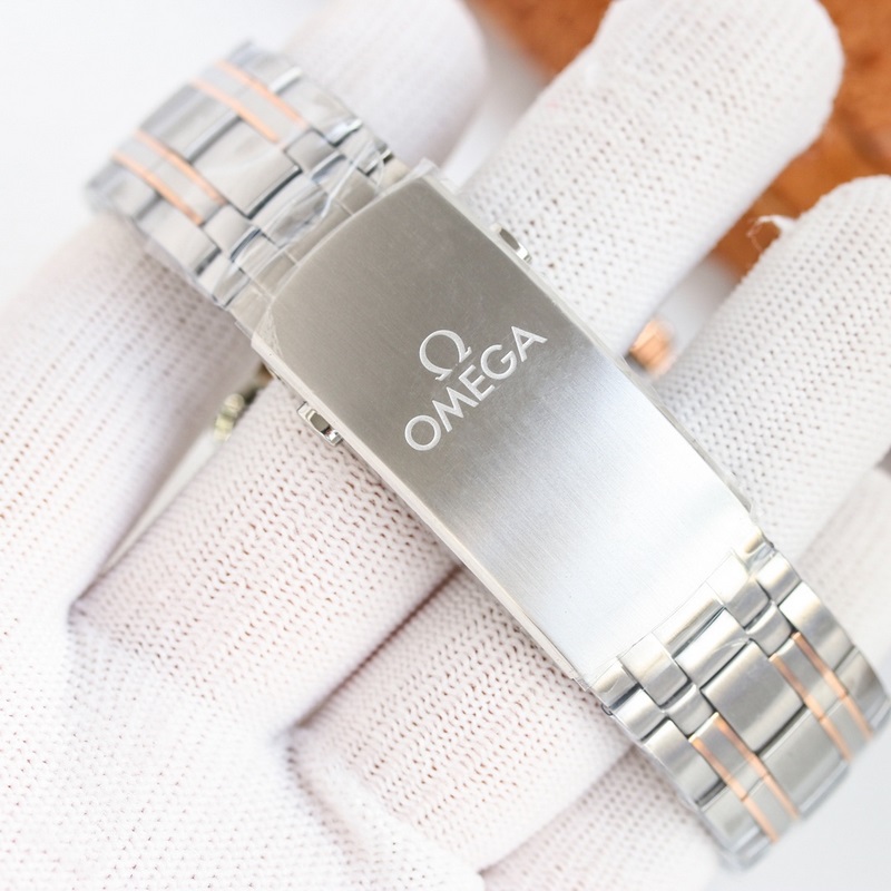 Omega Seamaster Aqua Terra 8800 42mm Laser-Engraved Wave Dial-7