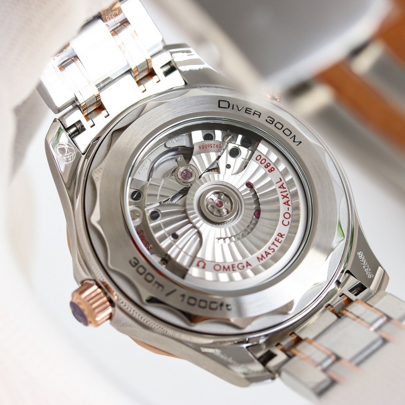 Omega Seamaster Aqua Terra 8800 42mm Laser-Engraved Wave Dial-8