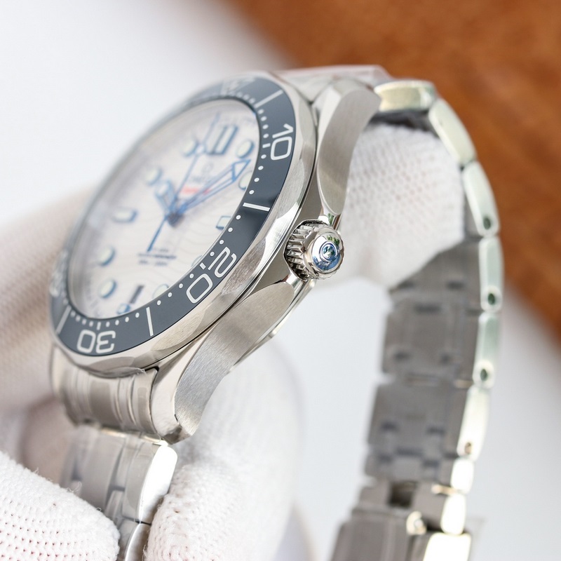 Omega Seamaster GR 42mm Dual T Black 8800 Movement Laser-Engraved Dial-5