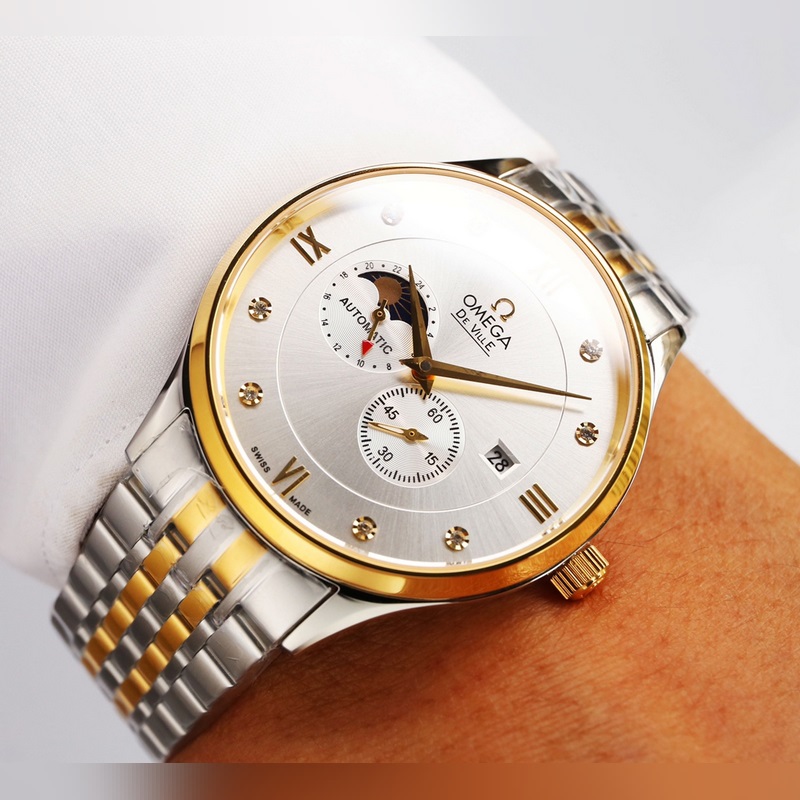 Omega Constellation 8219 Waterproof up to 5 ATM Swim-Friendly-3