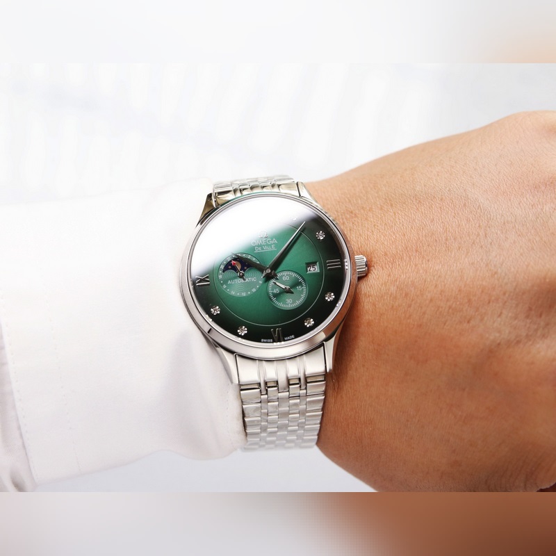 Omega Constellation 8219 Waterproof 5 ATM Custom Movement-2