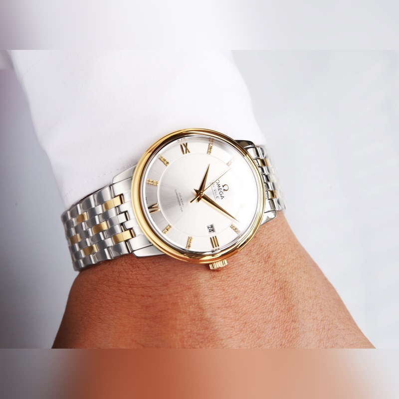 Omega De Ville Couple Replica Watch Original Sunburst Dial-4