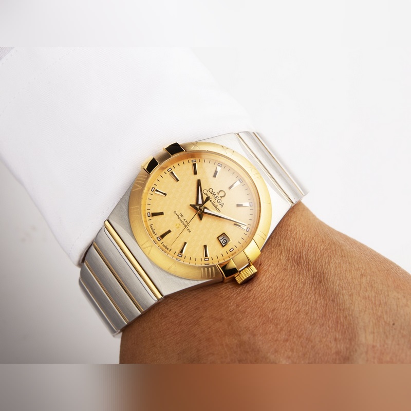 Omega Constellation Double Eagle Men's Replica Watch with Citizen 8215 Movement-4