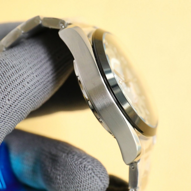 Omega Seamaster New Arrival with Enhanced Quality Features-6