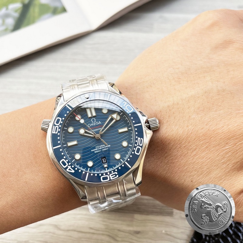 Omega Seamaster 300 Super Luminous Men's Replica Watch 2025 Upgrade-2