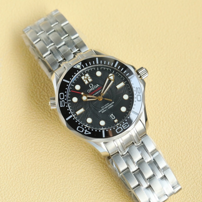 Omega Seamaster 300M Ultimate Version 4-Inch Enhanced Details-4
