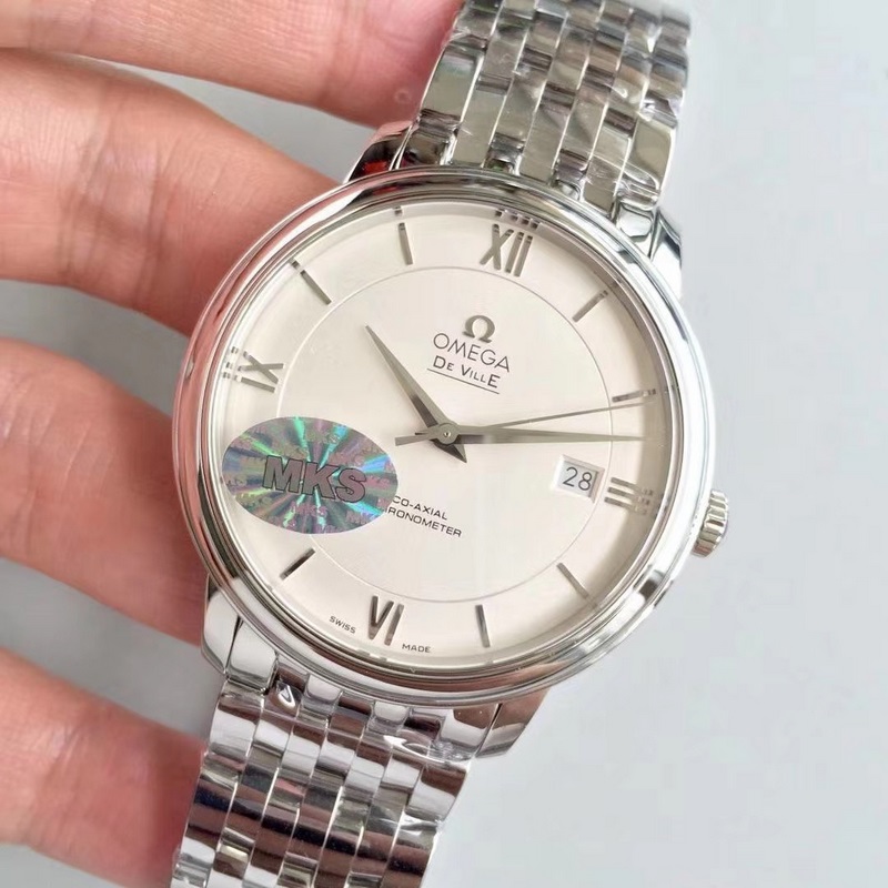 Omega De Ville TrEsor Elegant Slim Design with Perfect Details-2