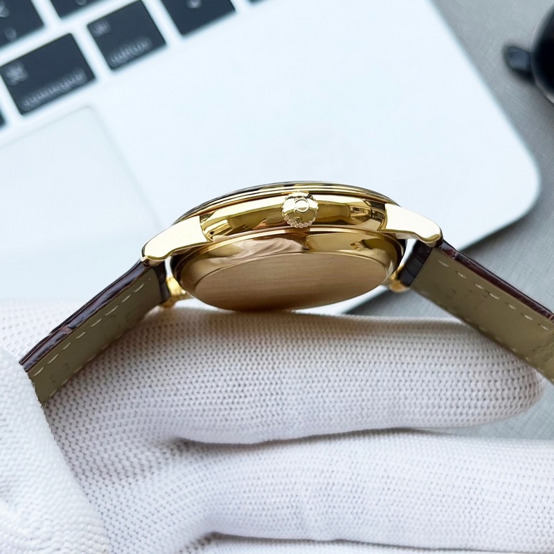 Omega De Ville Men's Replica Watch V-Factory Genuine Model with Sunburst Dial and Arc Features-5