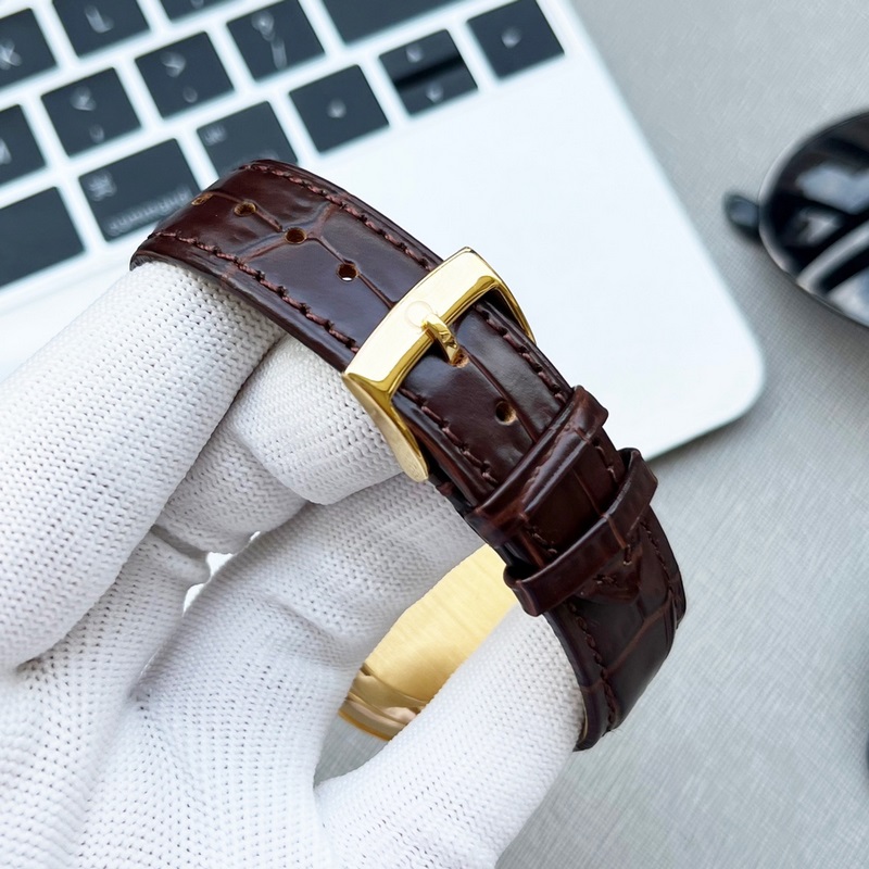 Omega De Ville Men's Replica Watch V-Factory Genuine Model with Sunburst Dial and Arc Features-7