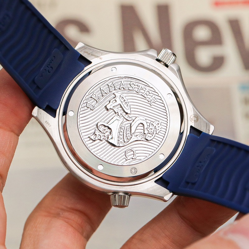 Omega Seamaster Moonphase Automatic Super Luminous Swiss Made-8