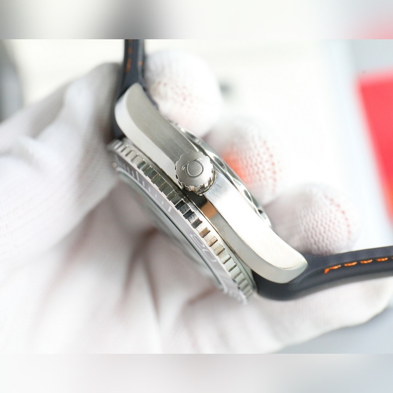 Omega Seamaster Planet Ocean 2024 Best Recommended Diver's Replica Watch-6