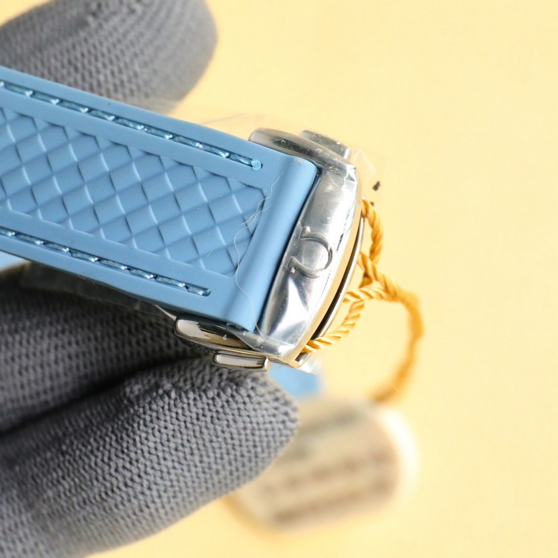 Omega Seamaster Series New Pearl Clasp Replica Watch Arrivals with Quality Features-6
