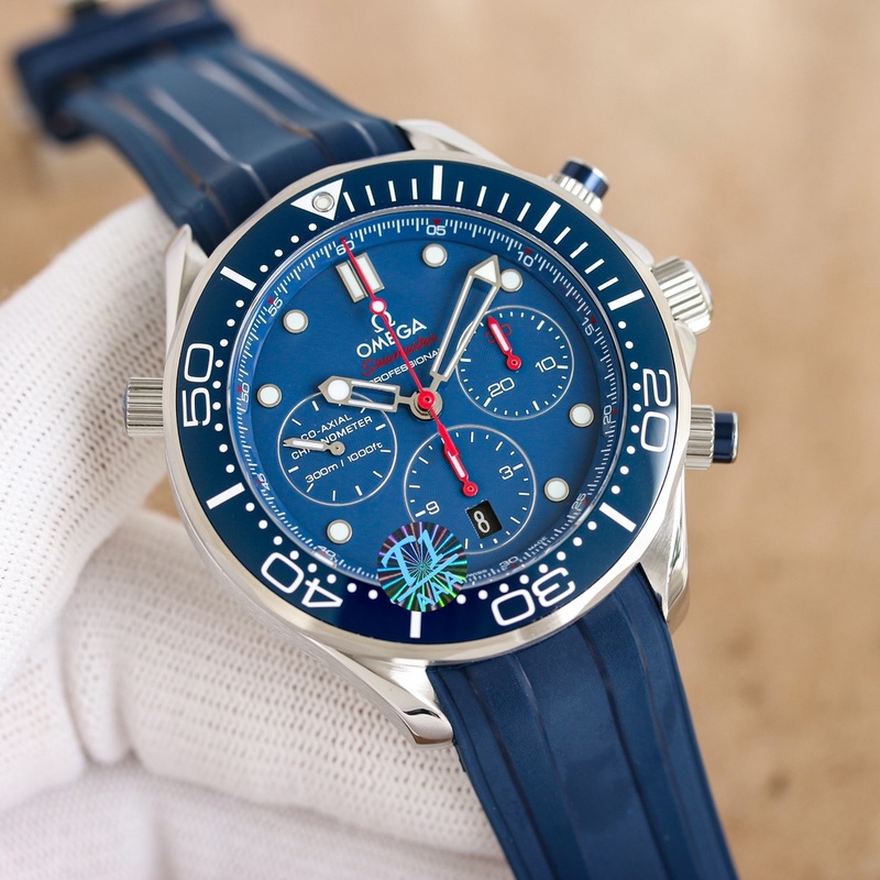 Omega Seamaster 300M Fine Texture Bright Dial Detailed Lines-3