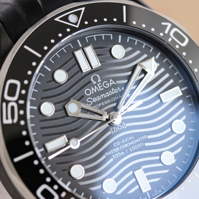 Omega Seamaster 300M Black Edition Bold Design 300m Water Resistance-2