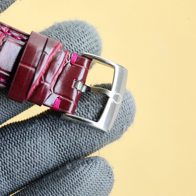 OMEGA De Ville Tresor Hand-Wound Replica Watch 100% Master Chronometer-5