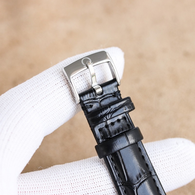 Omega De Ville Tresor Elegant Small Seconds Automatic Replica Watch-8