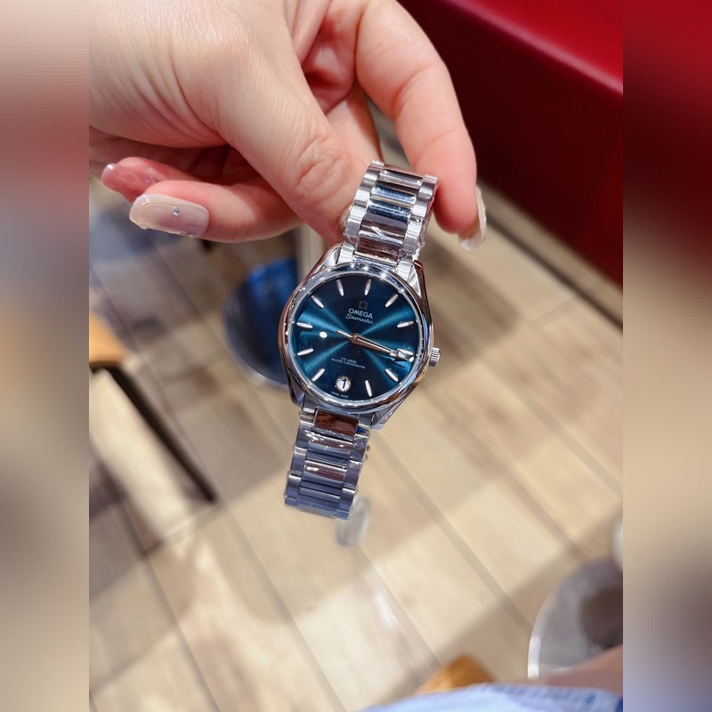 Omega Seamaster Aqua Terra Ocean-Inspired Versatile Colors Quality Design-2