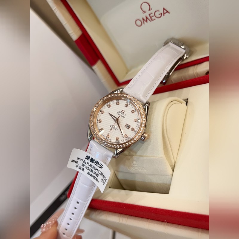 Omega Seamaster Aqua New Crocodile Skin Exclusive Release-3