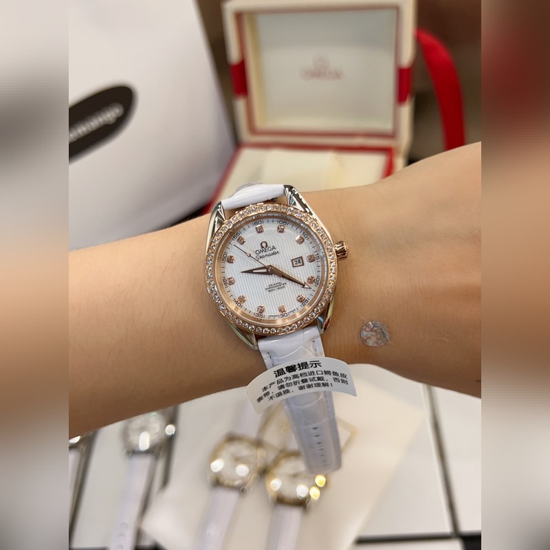 Omega Seamaster Aqua New Crocodile Skin Exclusive Release-4