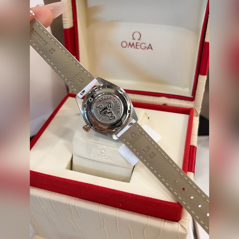 Omega Seamaster Aqua New Crocodile Skin Exclusive Release-6