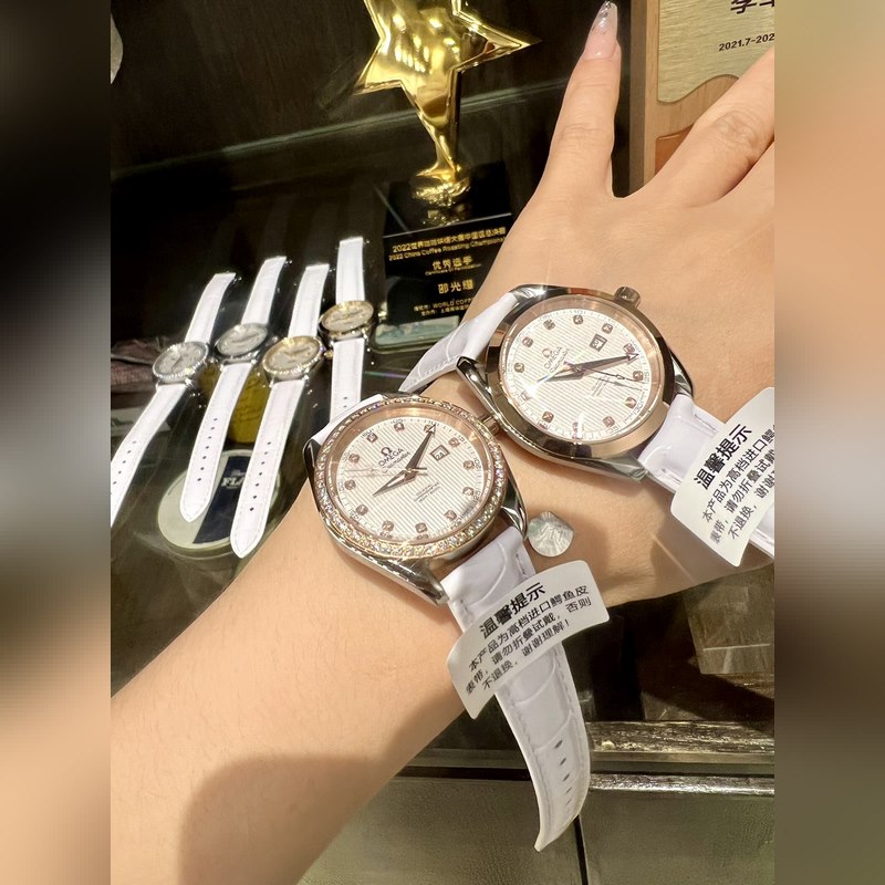 Omega Seamaster Aqua New Crocodile Skin Exclusive Release-7