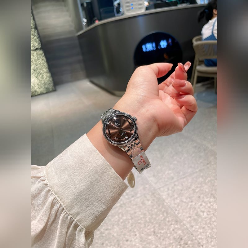 Omega Constellation Elegant Series Exceptional Quality and Craftsmanship-7