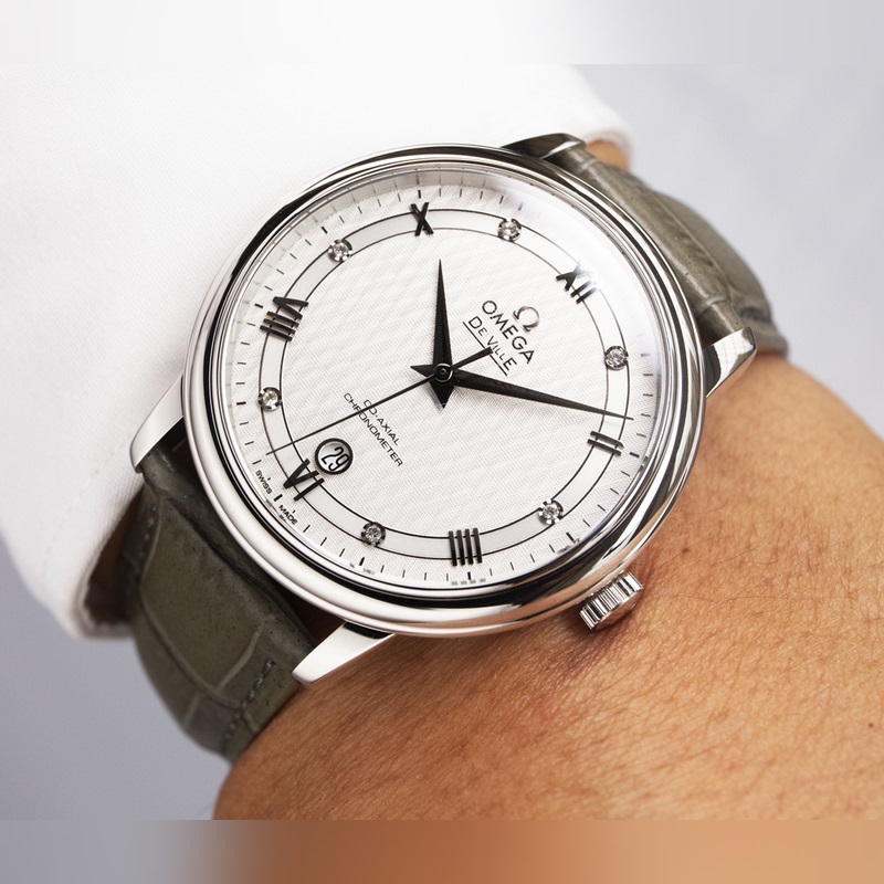 Omega De Ville Couple Replica Watch Sunburst Dial Arc Surface Sapphire Glass Genuine Quality-5