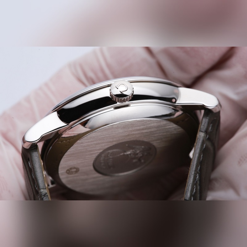 Omega De Ville Series Couple Replica Watch Authentic Sunburst Dial Quality Timepieces-6