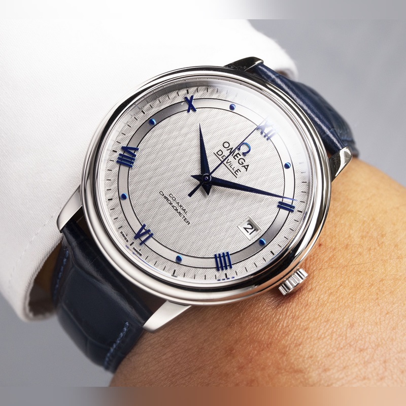 Omega De Ville Couple Replica Watch Authentic Sunburst Dial Sapphire Crystal-5