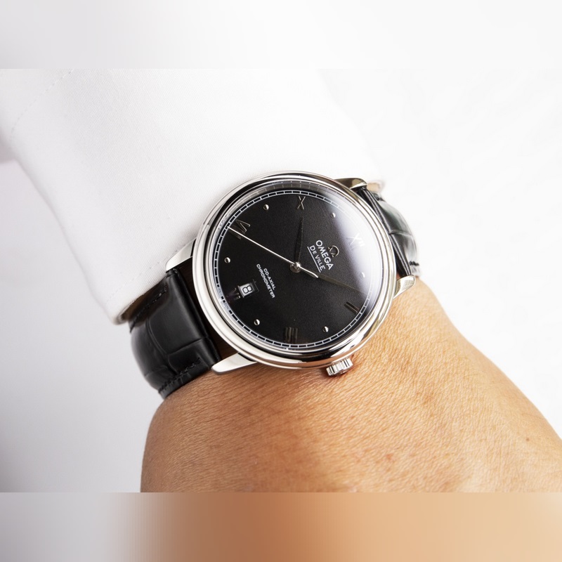 Omega De Ville Couple Replica Watch Genuine Sunburst Dial Arc Glass-4