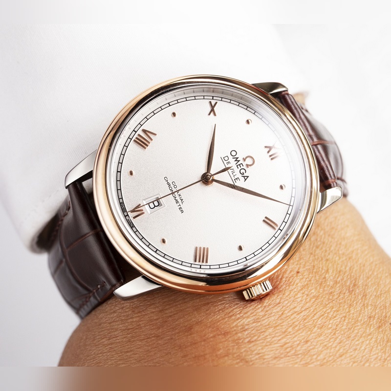 Omega De Ville Couple Replica Watch Genuine Sunburst Dial Arc Surface Glass-5