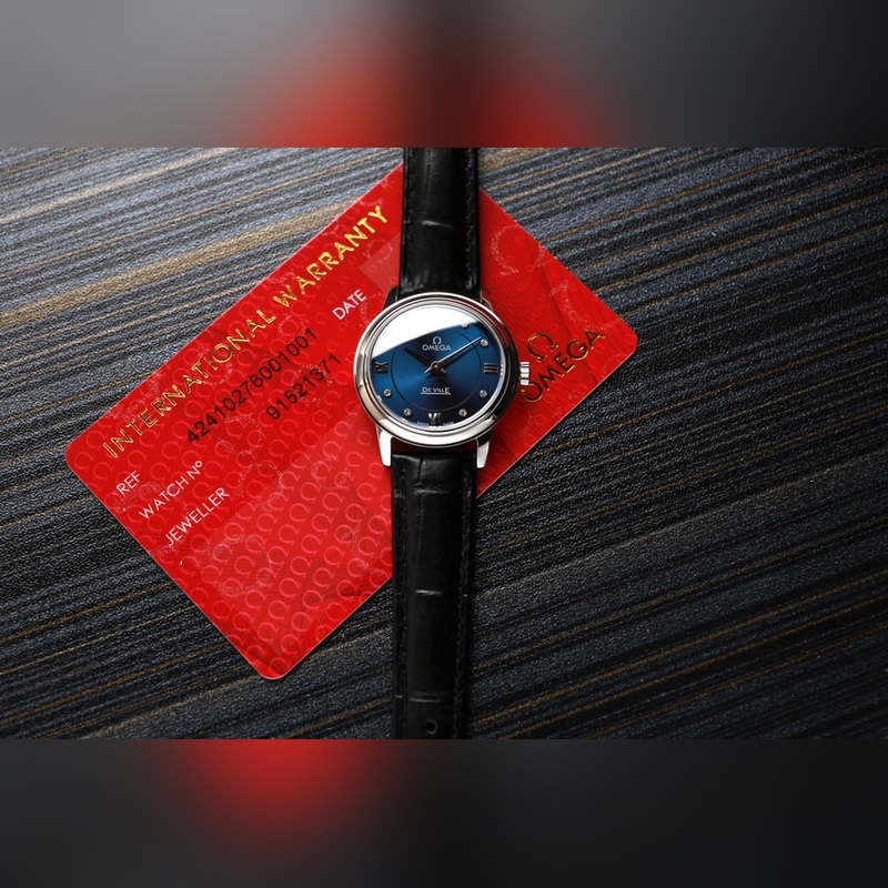 Omega Constellation Series 120m Water Resistant Quality Timepiece-4