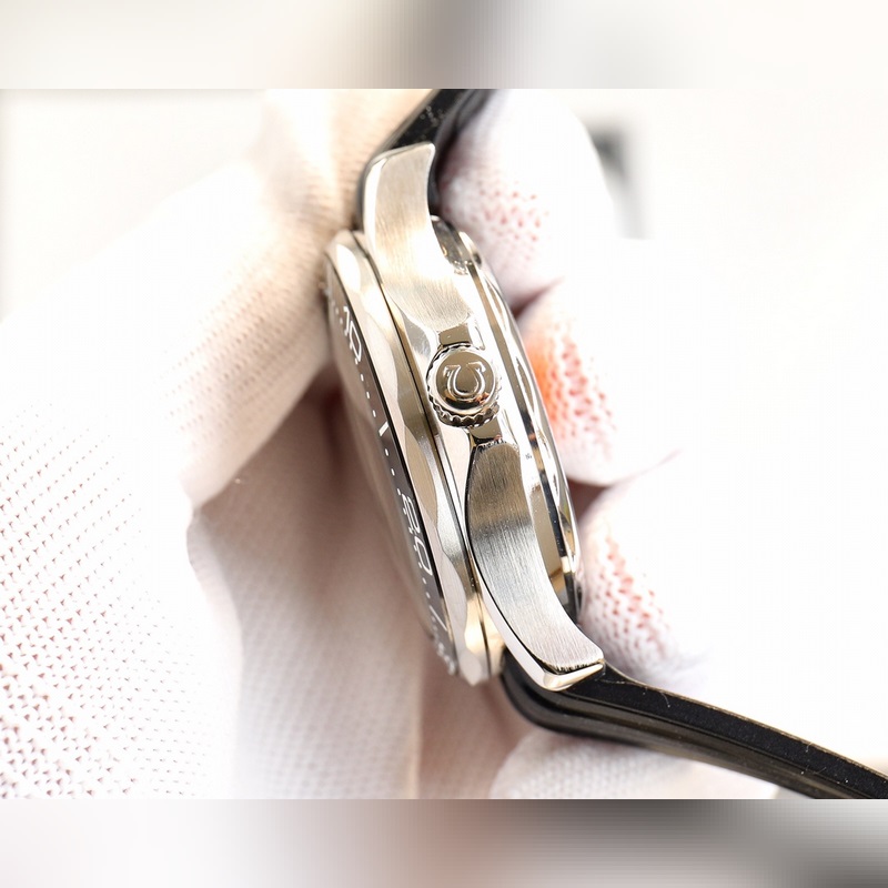 Omega Seamaster 300M Diver Replica Watch 2024 Official Recommendation-4