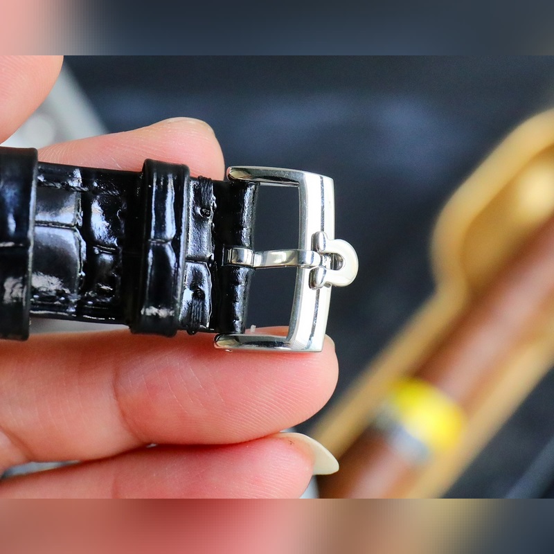 2024 Omega Constellation Premier Timepiece for Enhanced Presence-6