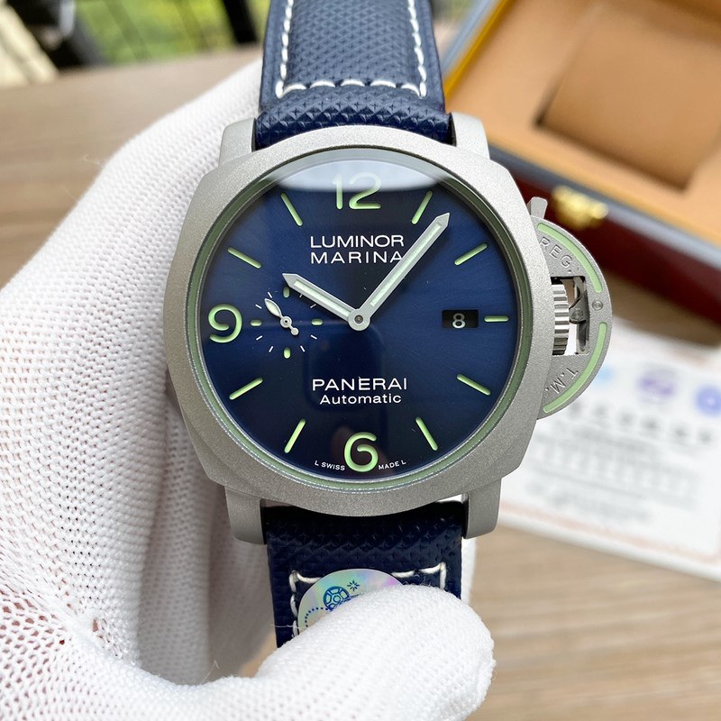 Panerai Luminor Marina Series Replica Watch High-Quality Timepiece-2