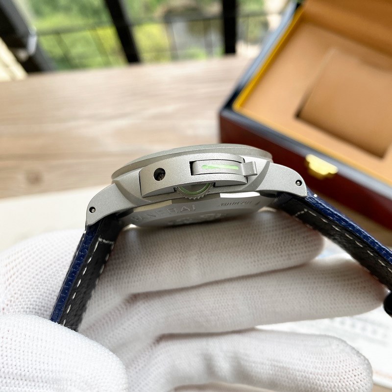 Panerai Luminor Marina Series Replica Watch High-Quality Timepiece-7